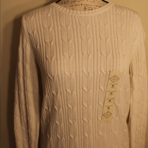 New with Tags St. John’s Bay cable knit sweater - Picture 5 of 7